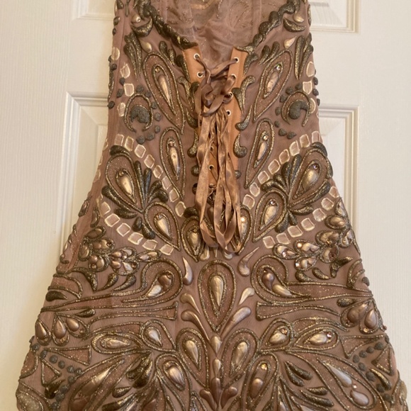 Ema Savahl Couture Dress - Picture 14 of 15